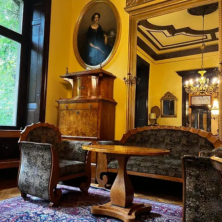 Angela Neuer Rosengarten フェルバート