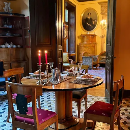 Angela Neuer Rosengarten *