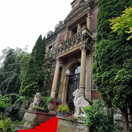 Angela Neuer Rosengarten * フェルバート