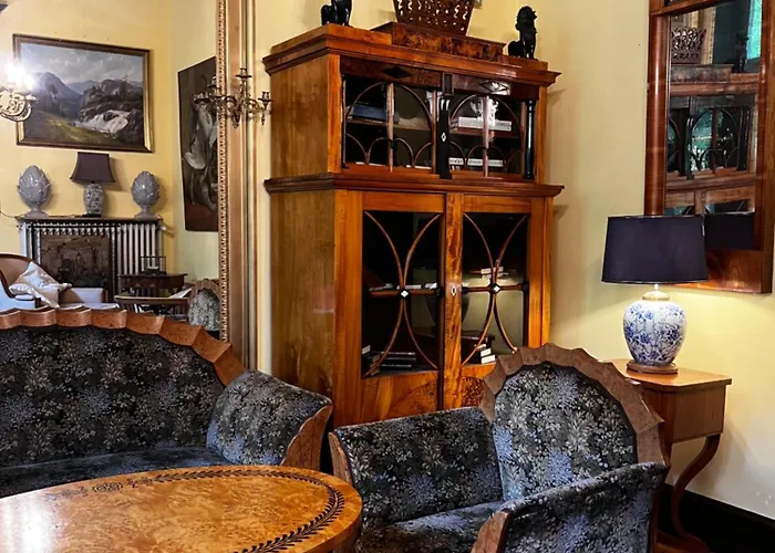 Villa Angela Neuer Rosengarten